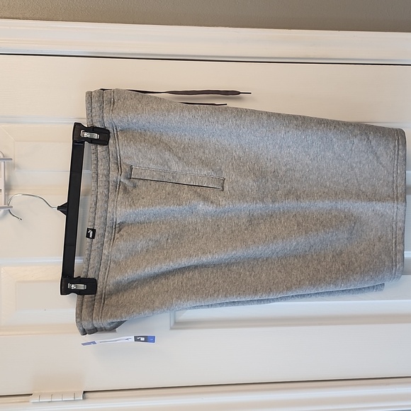 Puma Fleece Shorts - Picture 4 of 5